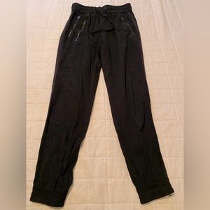 Evereve joggers XS